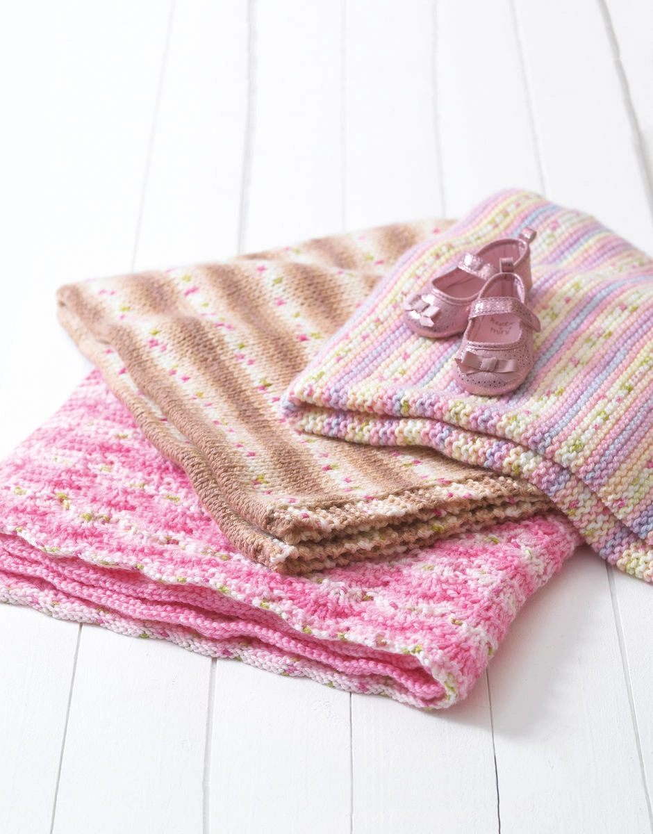 Cozy Knit Blankets for Your Little One: 3 Simple Patterns (Hayfield)